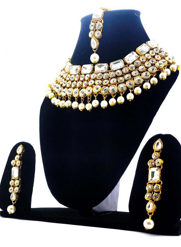 Bridal Choker Necklace Set – Kundan Jewellery with Maang Tikka - Image 3