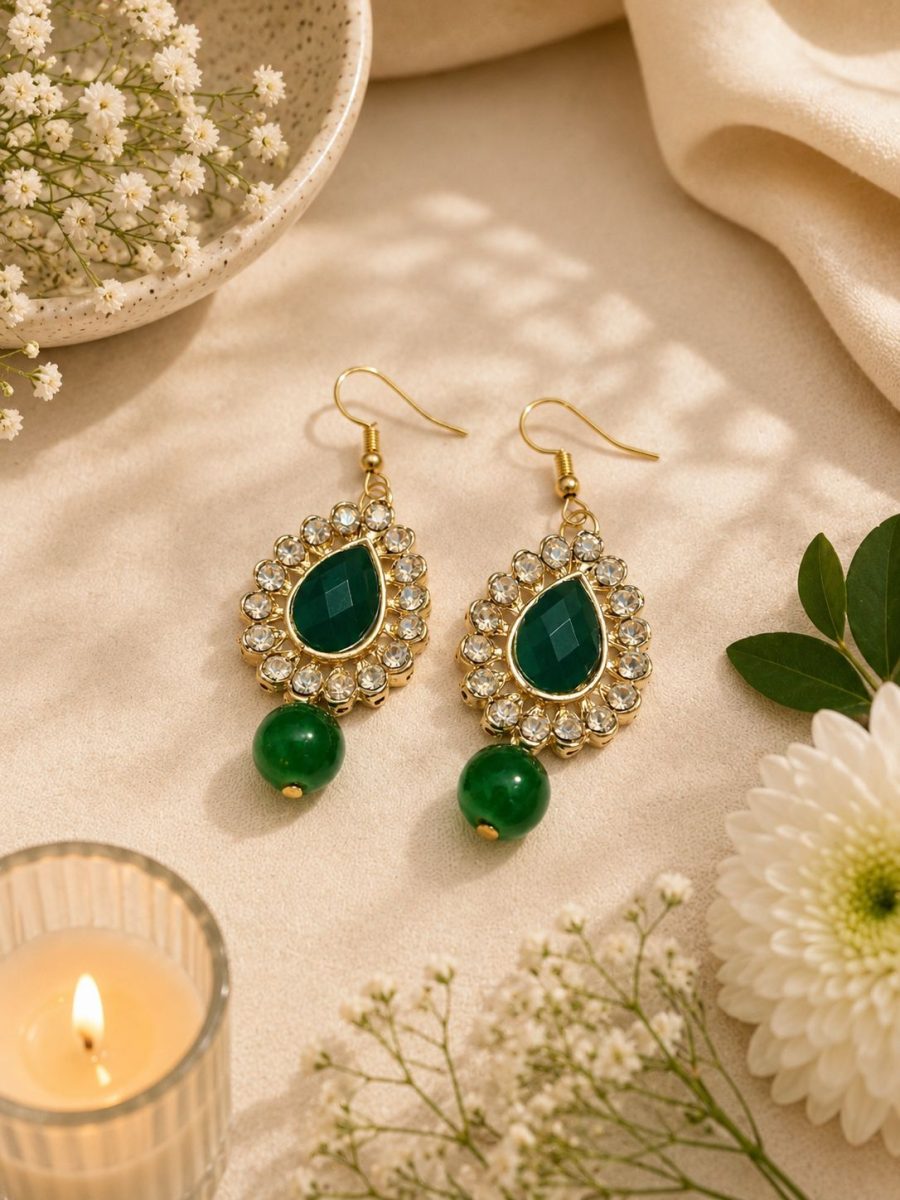 Green Beaded Kundan Necklace Set - Image 6